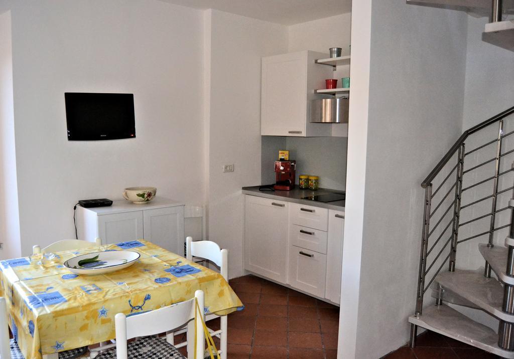 Apartamento Le Soleil Spiaggia di Cavoli Exterior foto